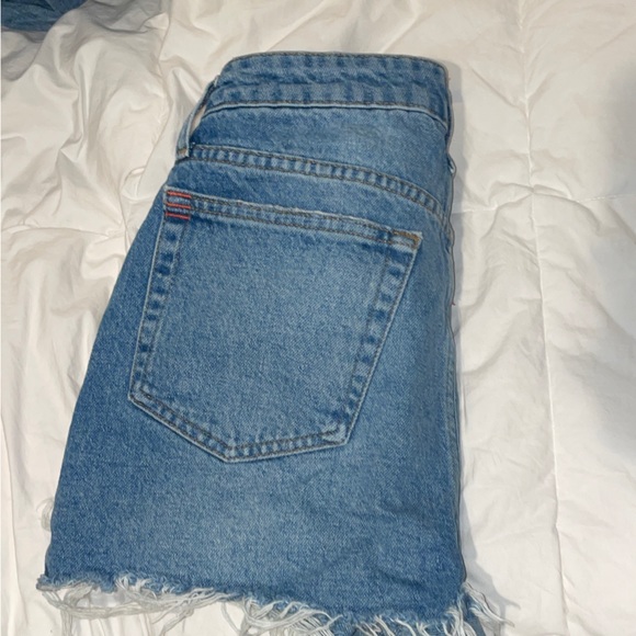 BDG Summer Cut off denim short - Picture 2 of 3